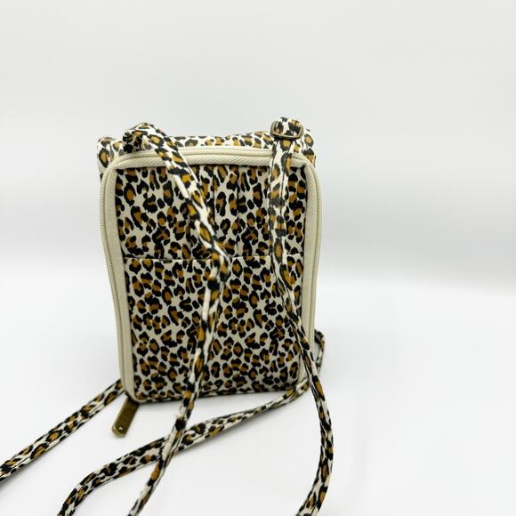 Travelon Leopard Crossbody Bag Travel - Picture 3 of 9